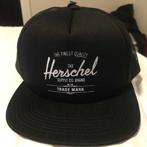herschel trucker hat